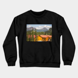 USA. Alaska. Denali National Park. Lodging. Crewneck Sweatshirt